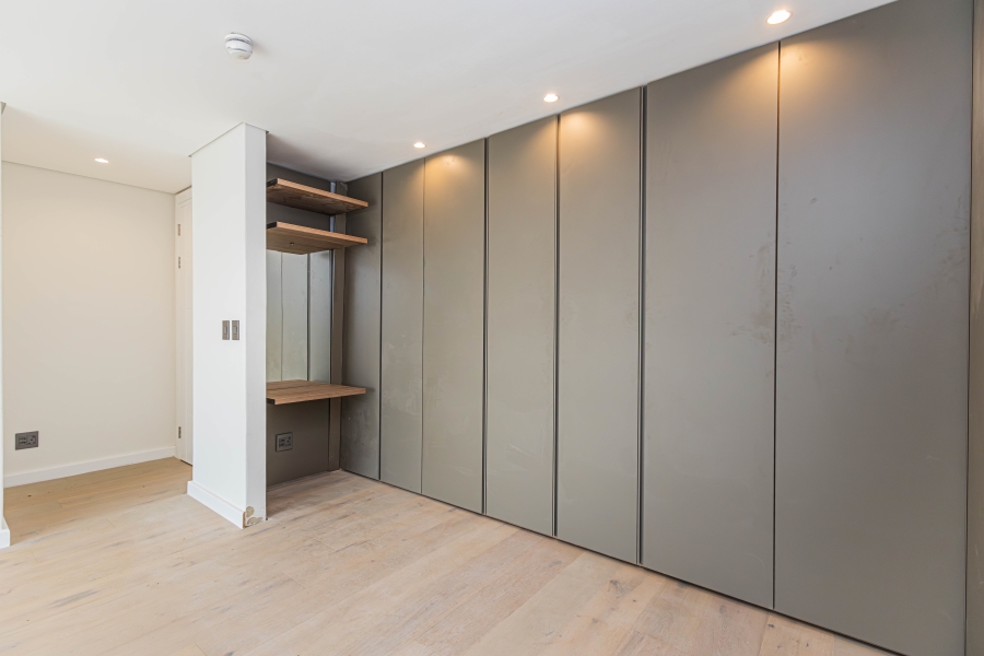 3 Bedroom Property for Sale in Fresnaye Western Cape